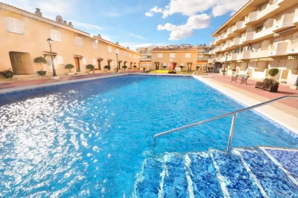 Apartamento Vista a la Piscina Para 6 Personas en Cambrils