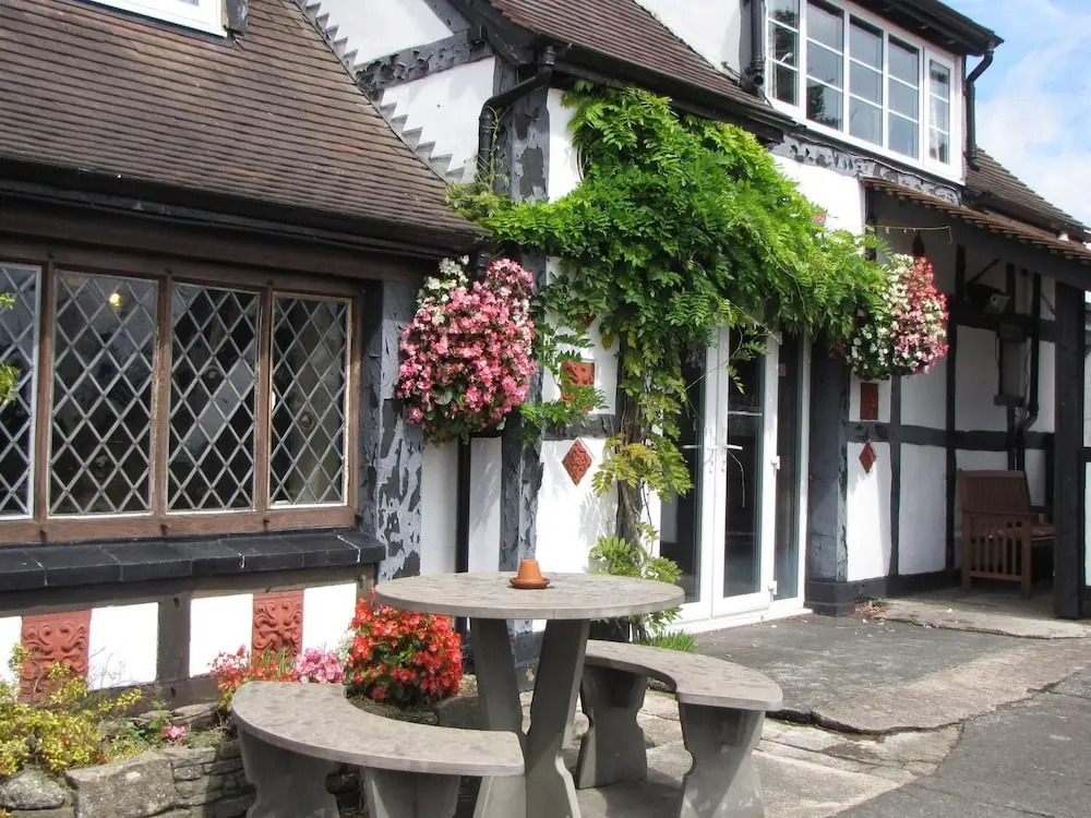 Rose & Crown