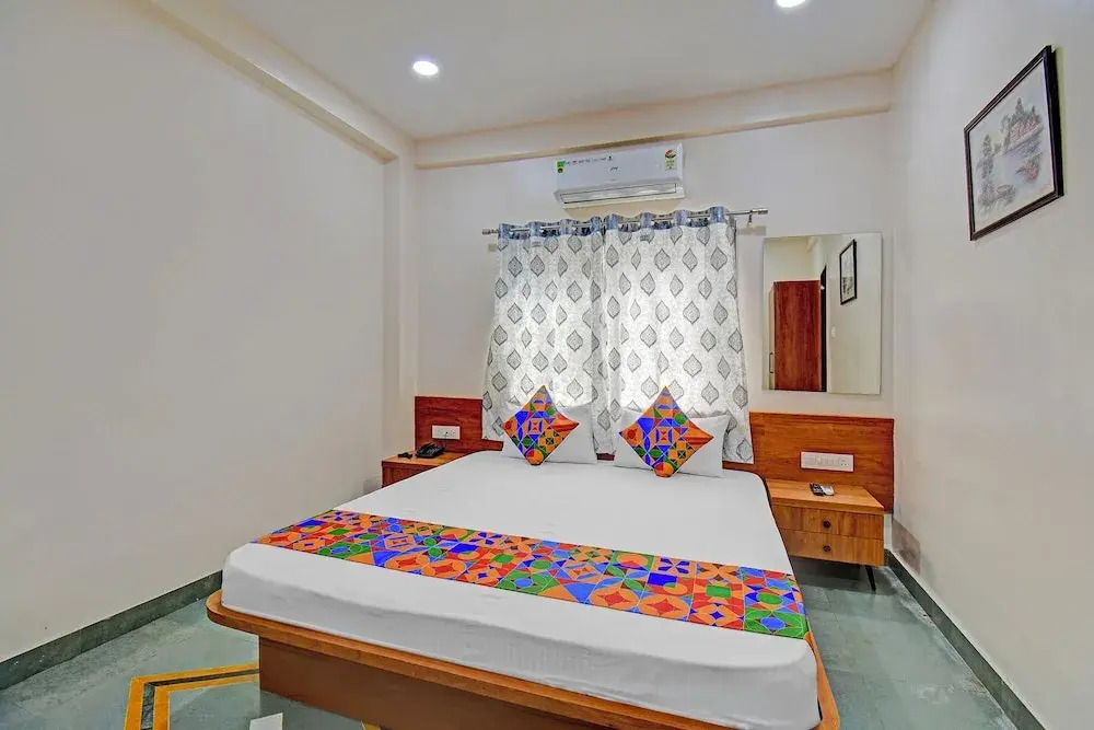 Kanak Executive