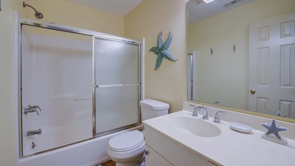 Alex And Us- Fantastic Second Floor Unit Directly Across From The Pool 2 Bedroom Condo by Peace Vacations