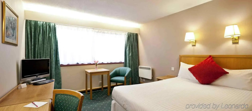 Mercure Livingston Hotel