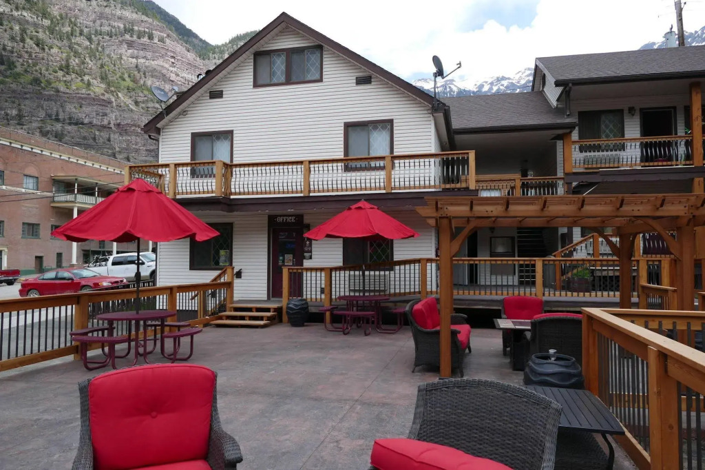 Matterhorn Inn Ouray
