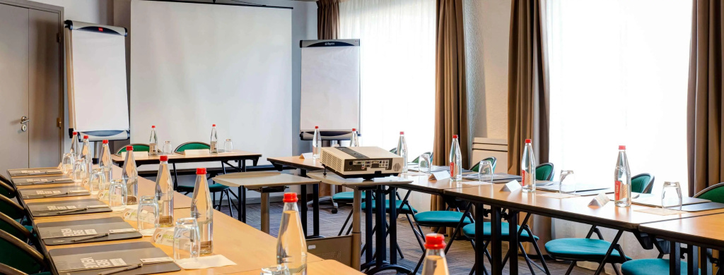 Campanile Evry Ouest - Corbeil Essonnes