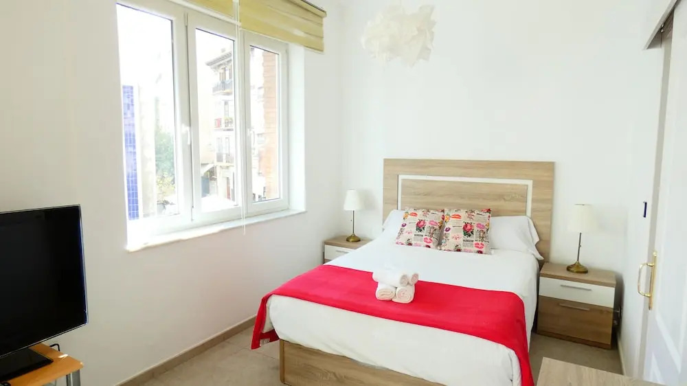 Uncibay Square Apartment