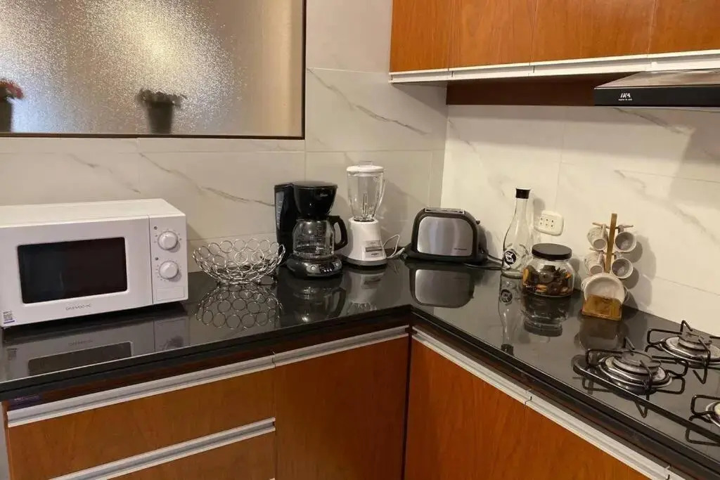 Departamento Moderno, Acogedor Y Céntrico.
