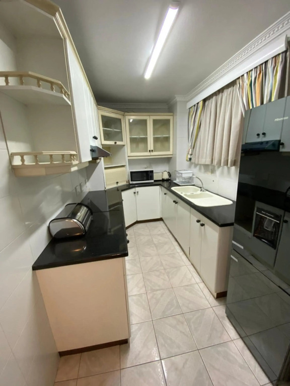 Bencorrum Self-Catering Apartments