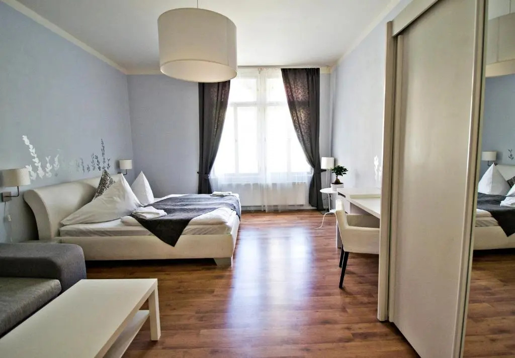 Business Class Ruterra Suite