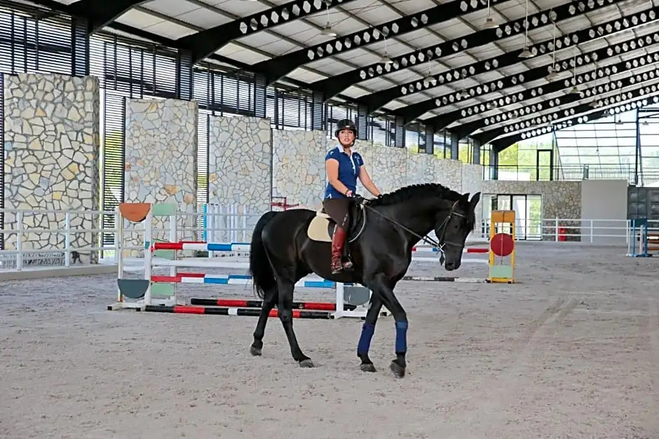 One Global Adria - Equine Estate & Resorts