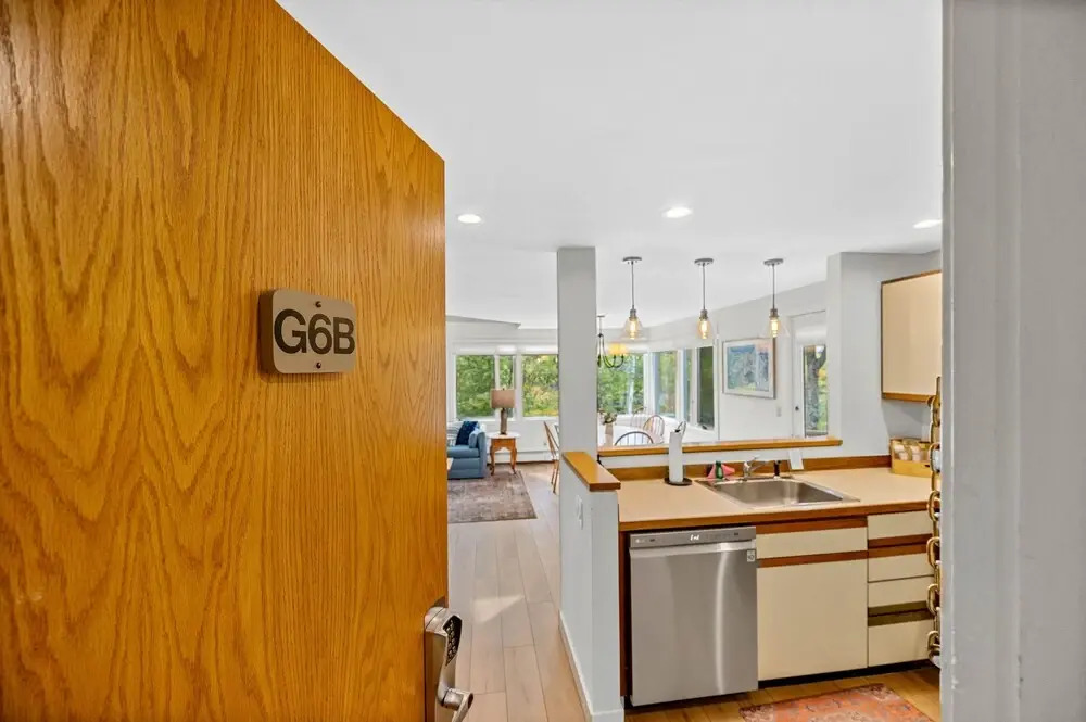 Beautiful 2br/2ba Fall Line Condo W/ Mountain Views, Pool, Hot Tub, Sauna, Shuttle. G6b 2 Bedroom Condo