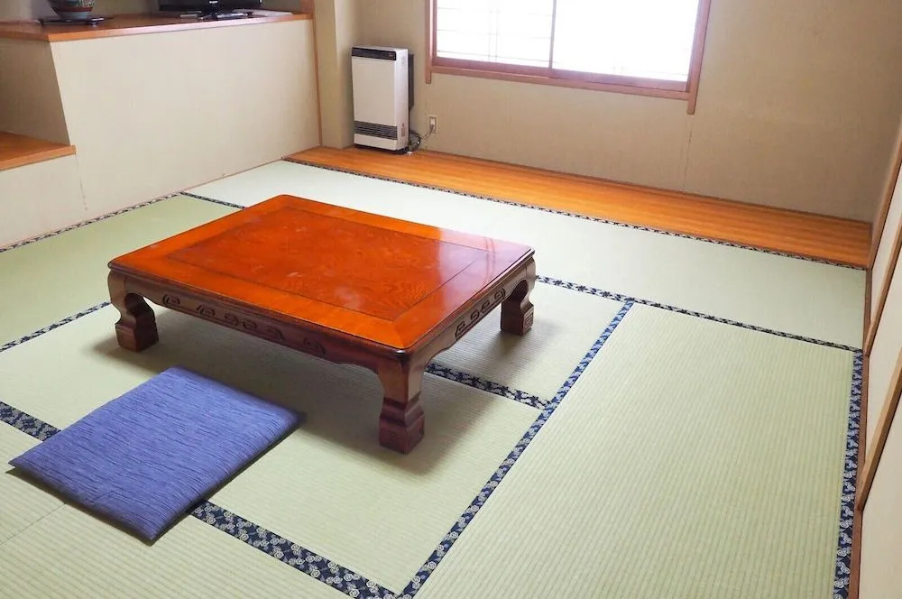 Mikawaya Inn