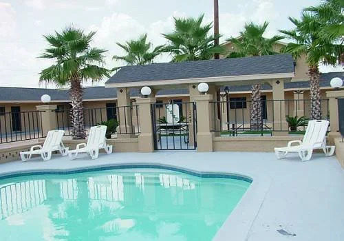 Budget Inn