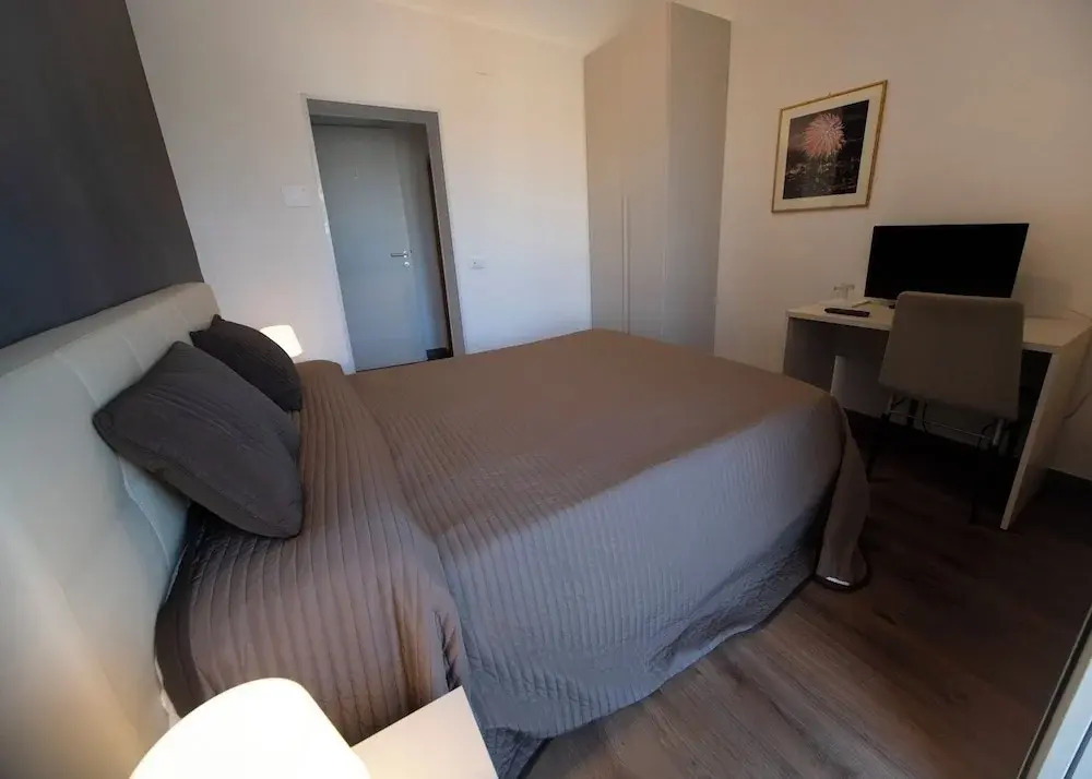 Zurria Rooms