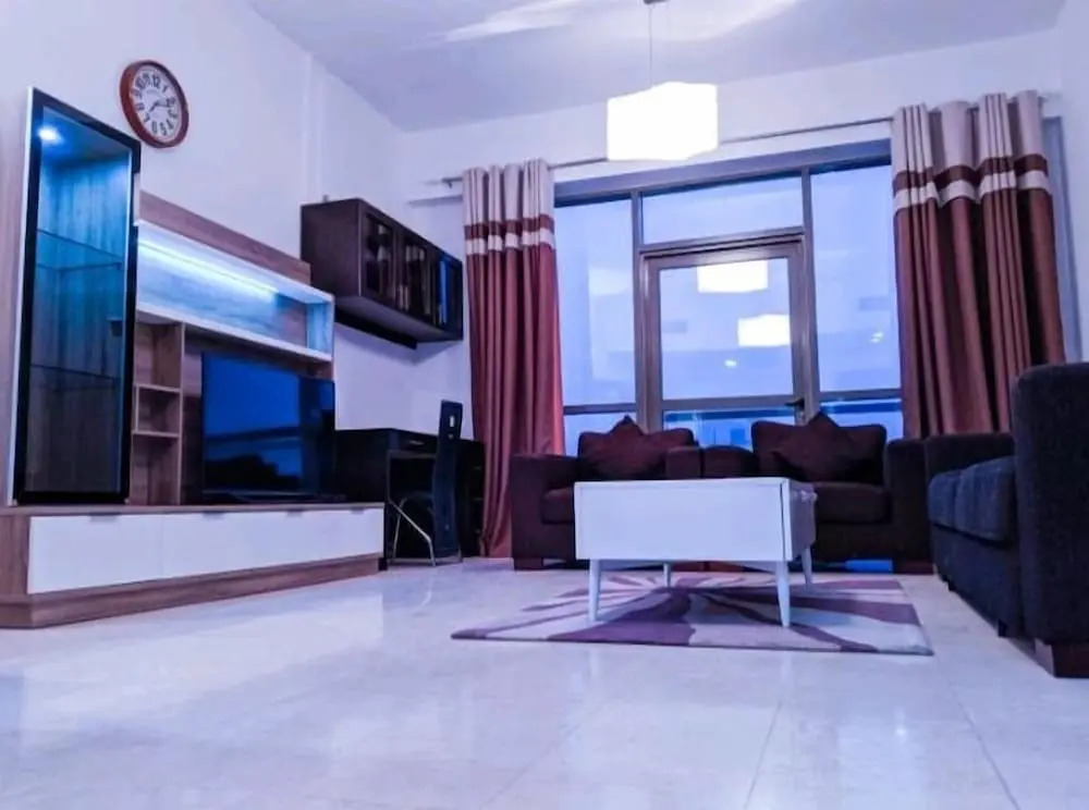 Deluxe One Bedroom Apartment near Mall of Emirates