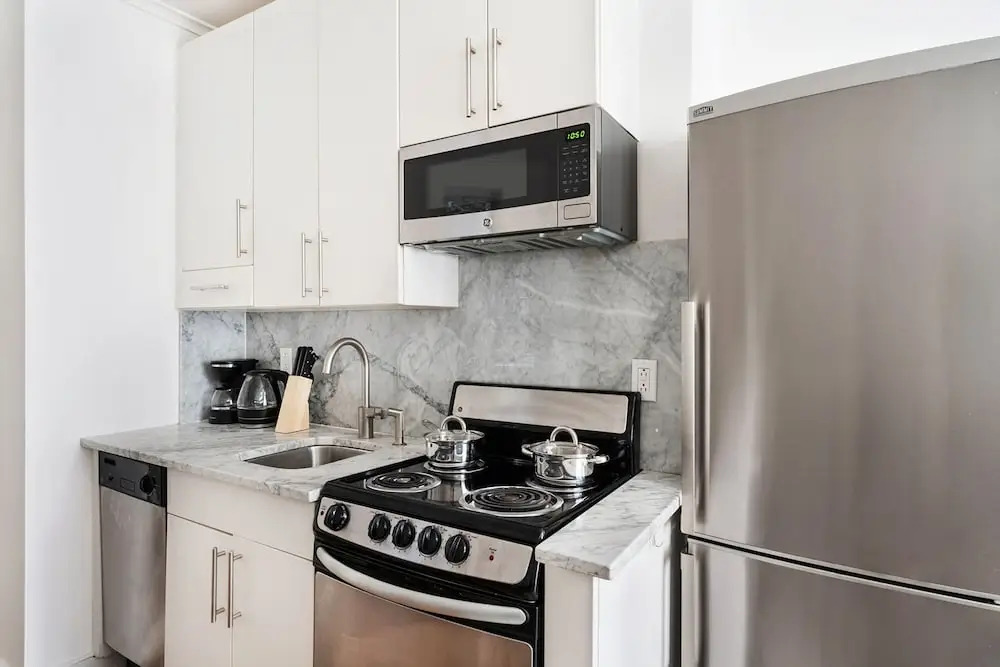 1 BR Gem in Prime Location of NYC