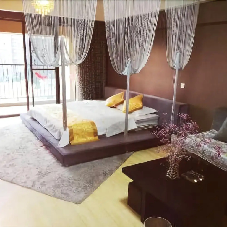 ZhongSheng Hotel (Kunming Dianchi Aegean Shopping Park)