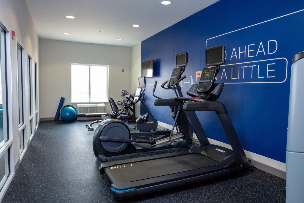 Holiday Inn Express & Suites El Paso West by IHG