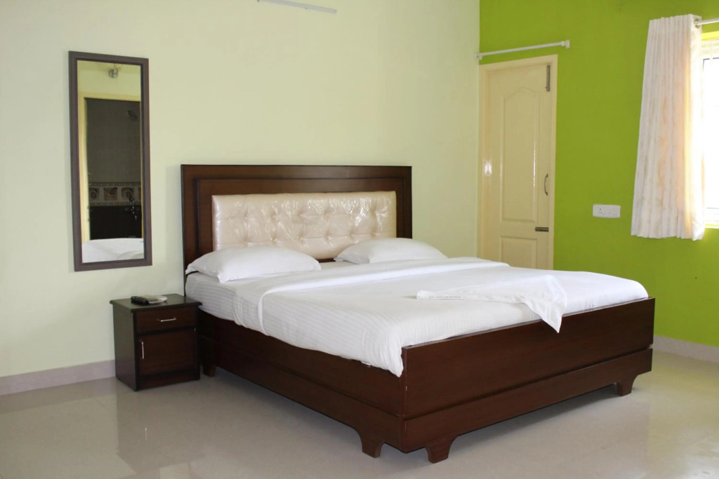 Phoenix Serviced Apartment - Sai Illam