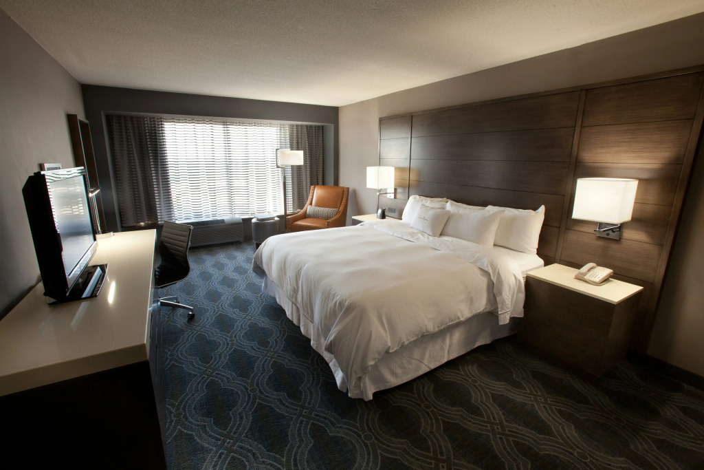 DoubleTree by Hilton Bloomington Minneapolis South