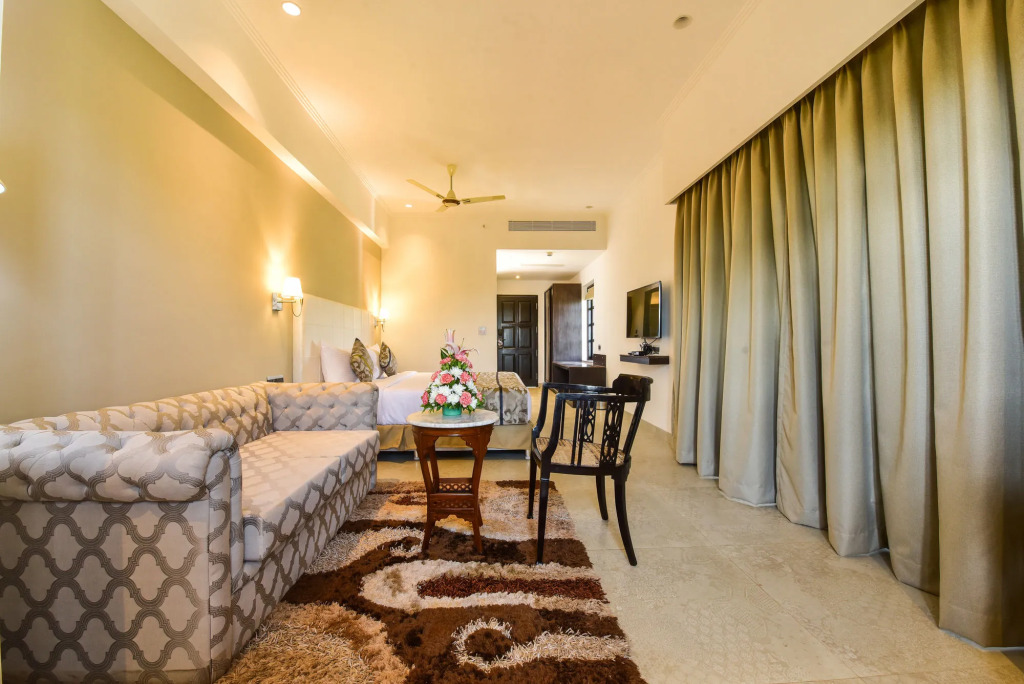 Silver Sands Serenity Resort, Candolim