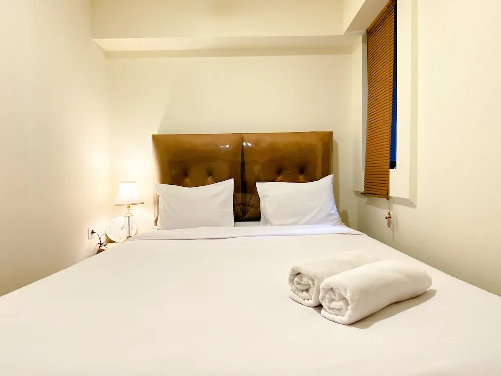 Homey And Modern 2Br At 6Th Floor Meikarta Apartment