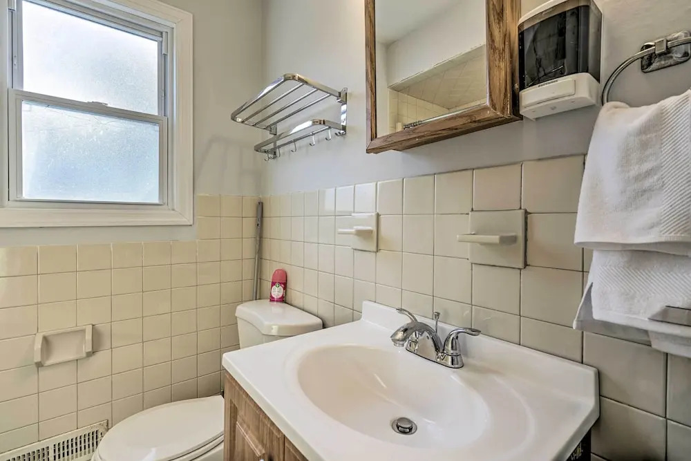 Middletown Township Home, Close to Beaches