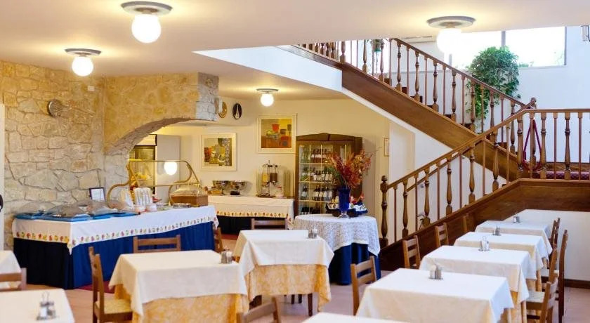 Hotel Idania