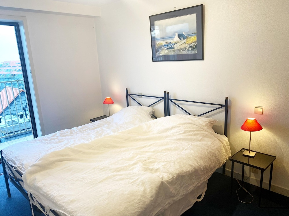 Apartment in Nieuwpoort by the sea