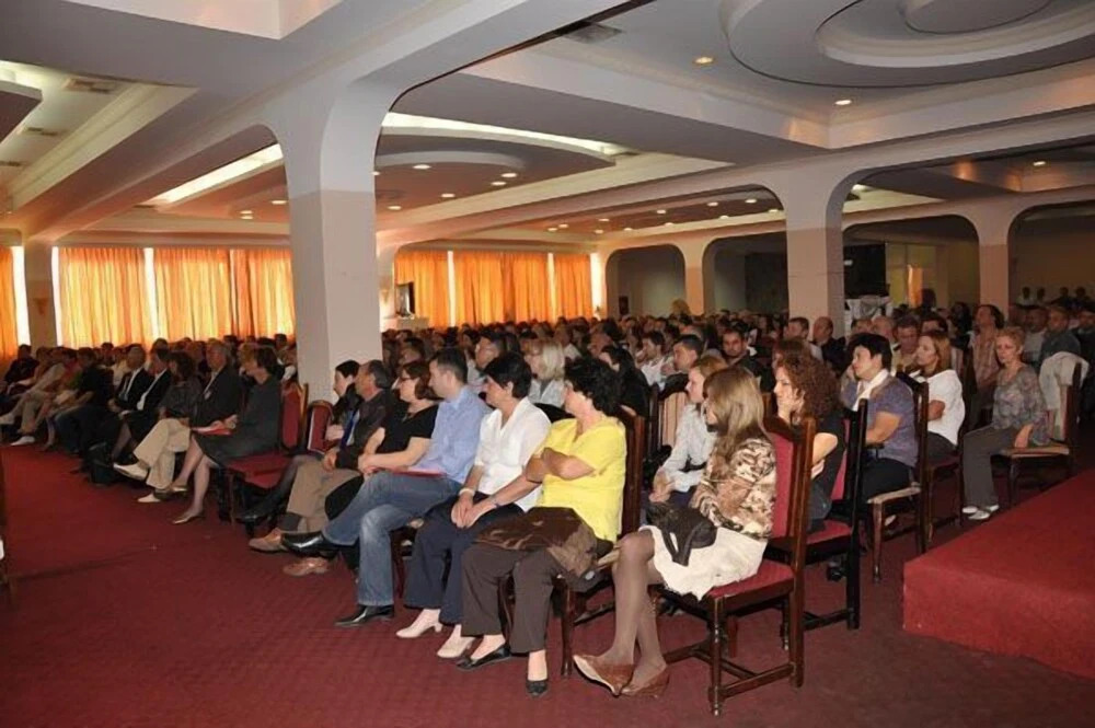 Hotel Feni