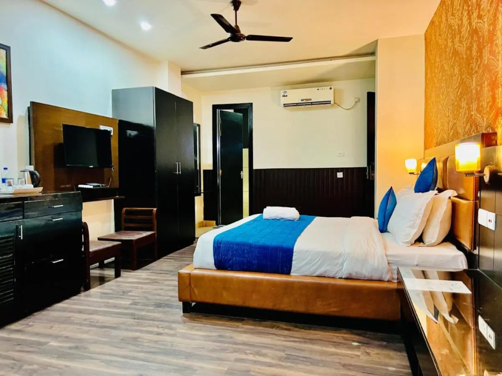 Hotel Vaikunth Mcleodganj Centrally Heated And Air Cooled