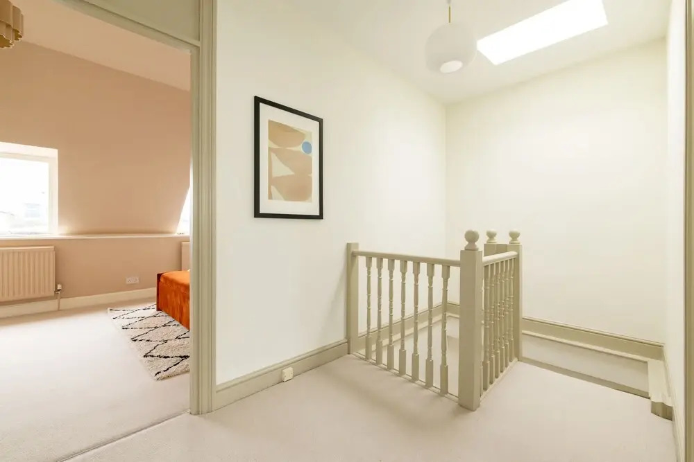 Stylish West Kensington Duplex