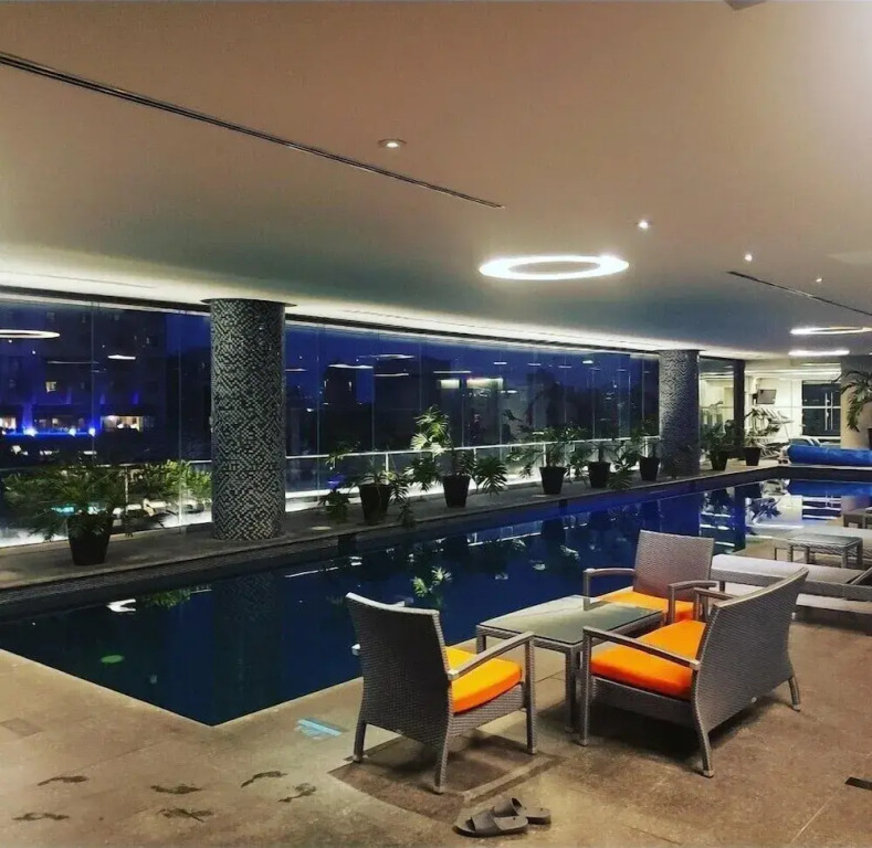Premium Plaza Residenses Luxury Lofts