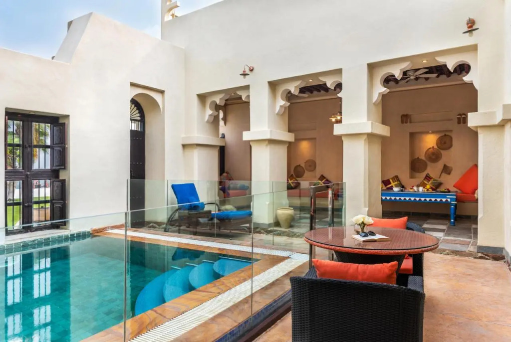 Al Maya Island & Resort