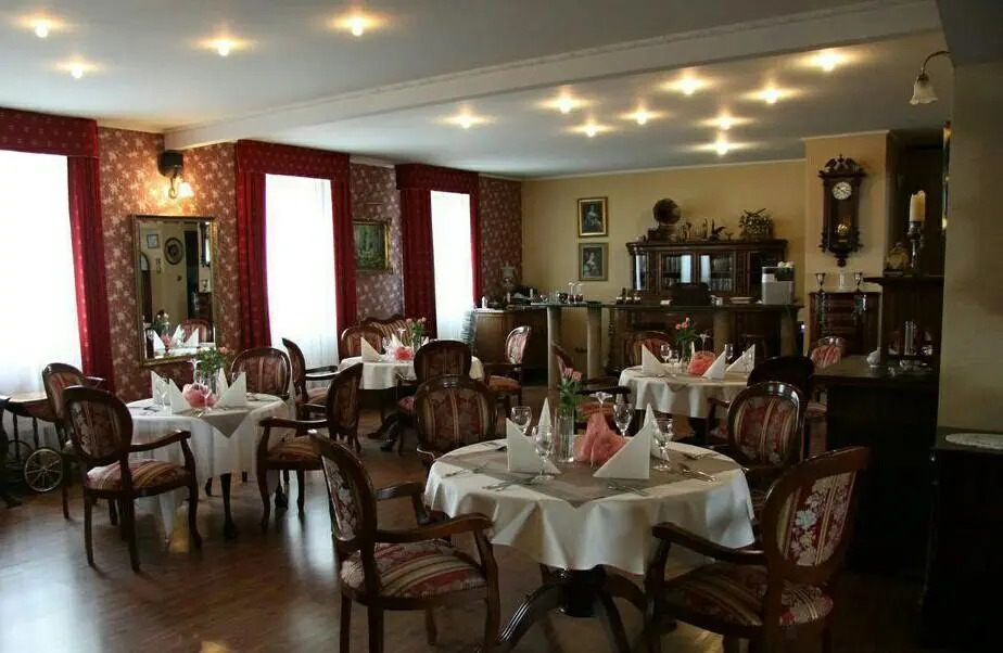 Hotel i Restauracja Chopin
