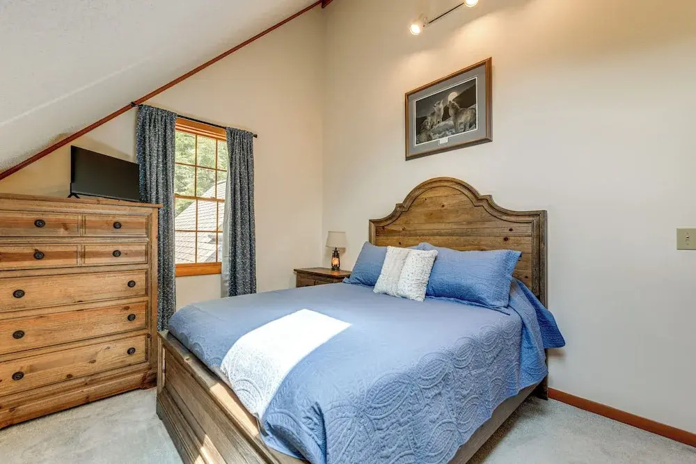 Ski, Hike & Fish: Mtn-view Maggie Valley Retreat