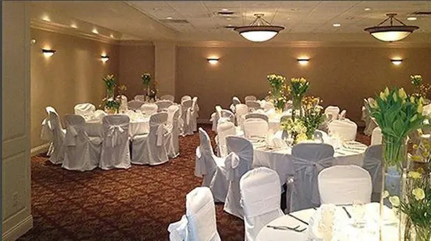 The Elms Hotel