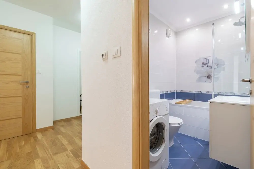 Zozo, Modern Two-Bedroom Suite