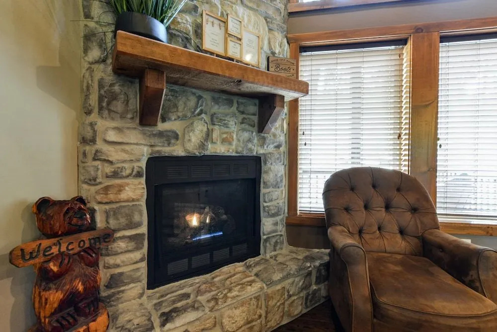 Coyote Cabin