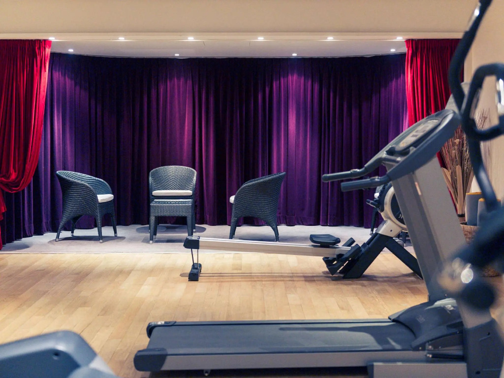 Mercure Maurepas Saint Quentin