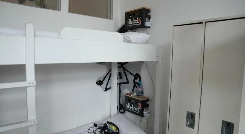 instant Sleep Backpacker Hostel