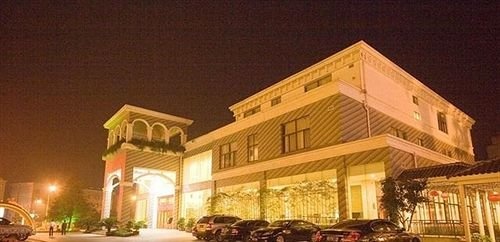 Qingyang Xifeng Hotel