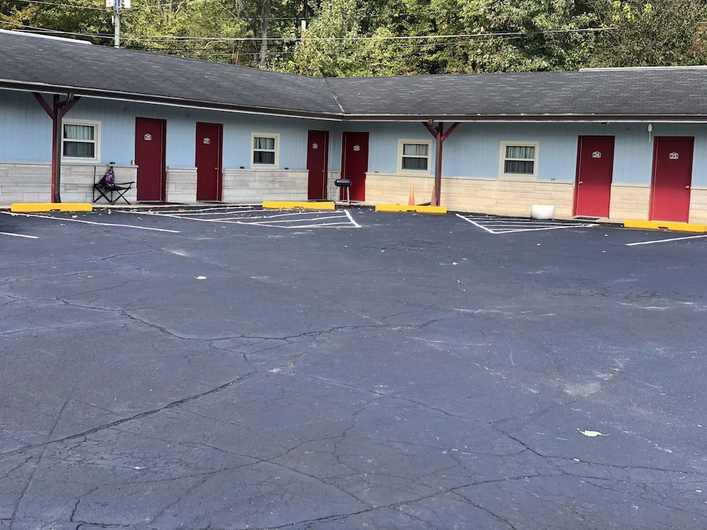 Royal Motel