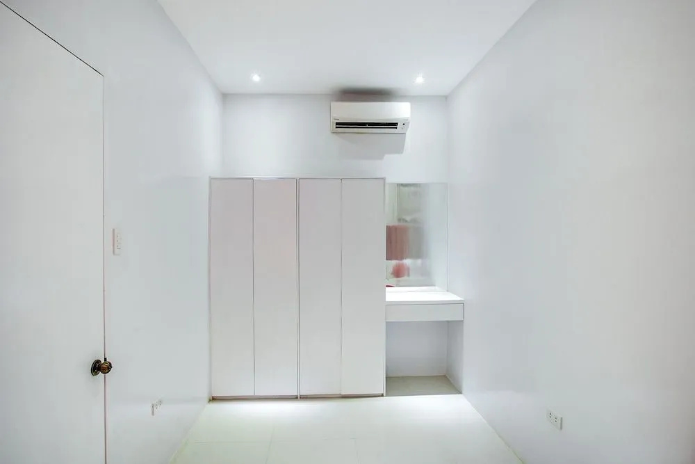 OYO 504 Casa Mia Hotel Suites Residence