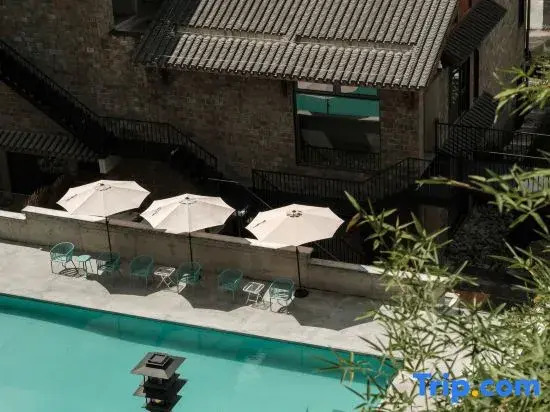 Lezhi Yunshen Resort