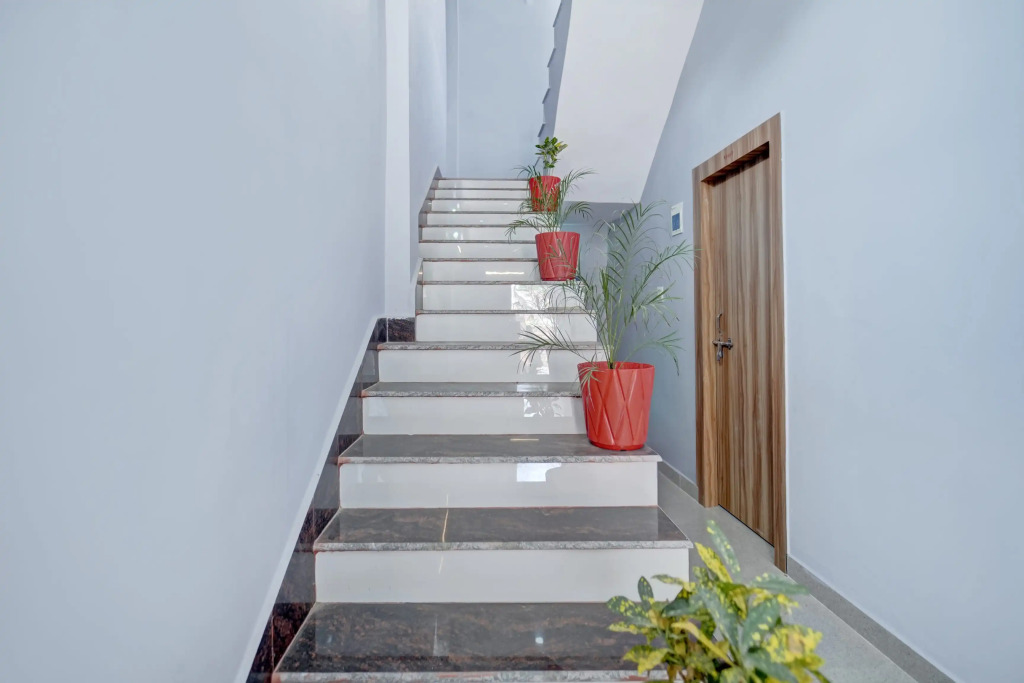 Super HOTEL O ROYAL GUEST HOUSE