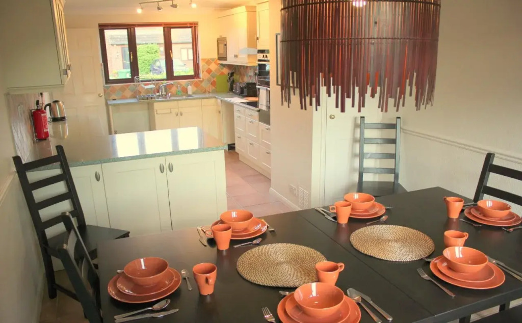 Peymans Apple Tree House Serviced Apartment
