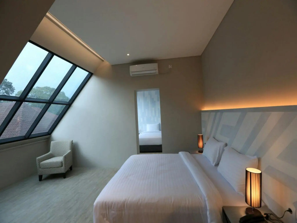 Beehive Boutique Hotel