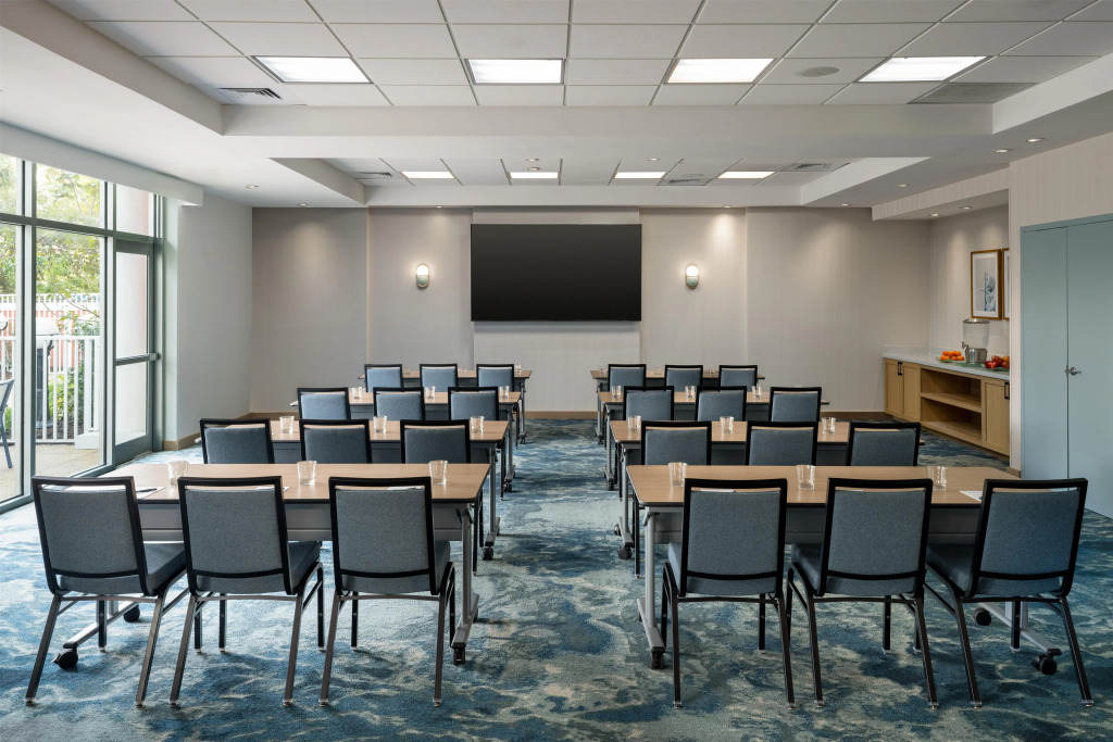 Hyatt Place Fort Myers Estero - Newly Renovated