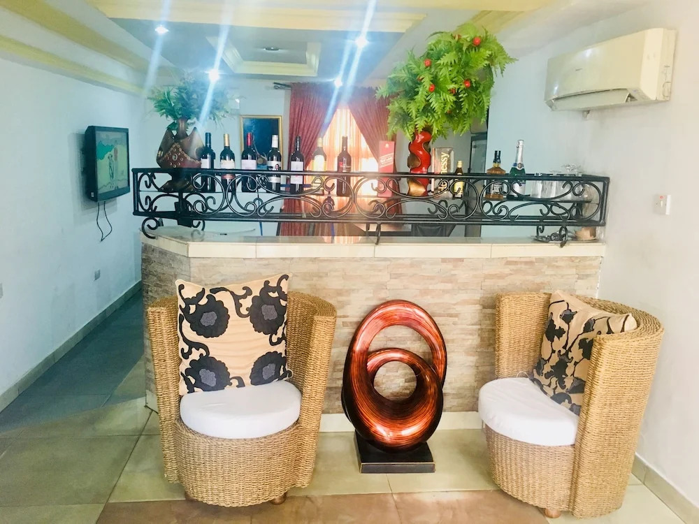 Sylva Link Hotel