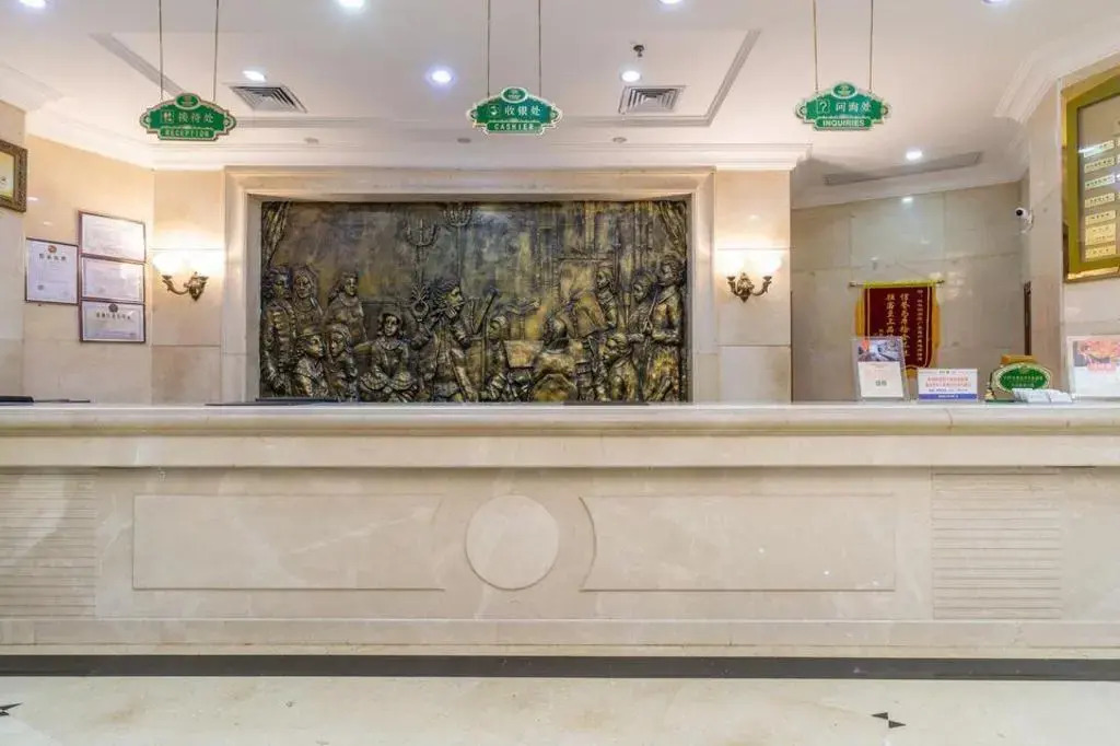 Vienna Hotel Guangdong Huizhou Maidi South Road