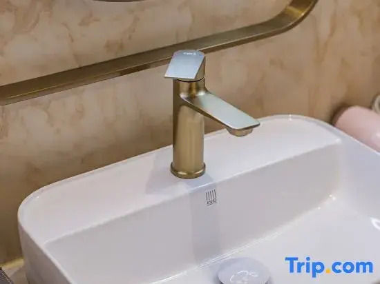 Meipeng Light Luxury Hotel (Beijing Fatou Subway Station Branch)